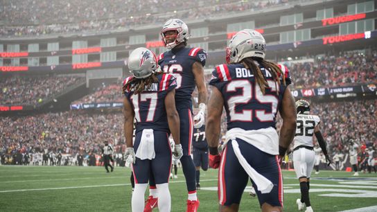 Photos: Adam Richins' top shots from Jaguars-Patriots 01.02.22 taken at Gillette Stadium (Patriots)